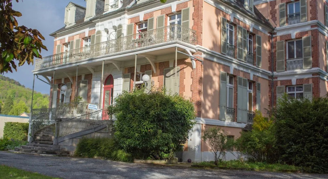 VILLA BONVOULOIR, Забронировать Вилла Баньер-де-Бигор Pyrenees National Park, рядом с Aquensis Thermal Spa