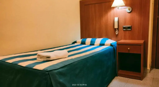 Номер Standard Pensión Coral