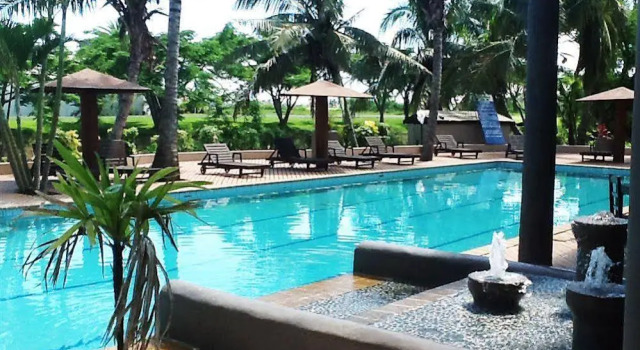 Wellesley Palms Hotel