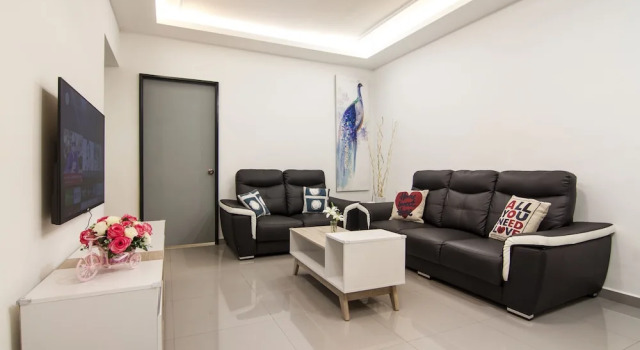 PWTC Bistari Service Apartment