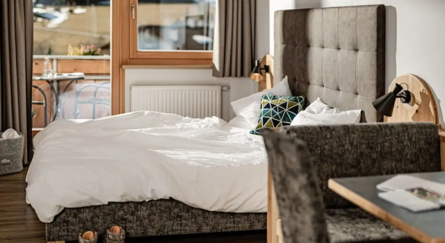 Номер Standard с видом на окрестности Panoramahotel Huberhof