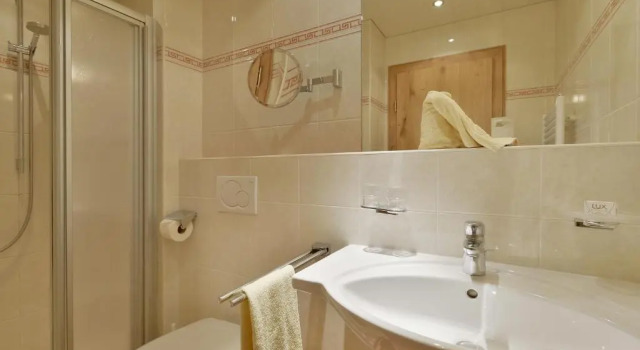 Двухместный номер Superior с балконом Gasthof Pension Tirolerhof