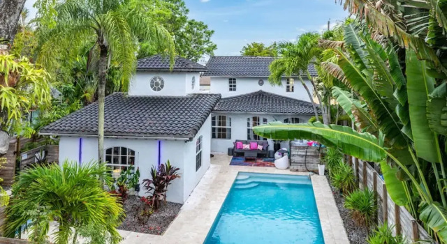 Коттедж Luxe 5BR 4BA Heated Pool 10 Min to Beach BBQ