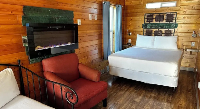 Четырёхместный коттедж Westport Marina Cottages