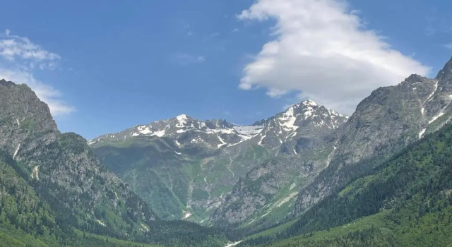 Panorama Ushba, Reserva ahora Hotel Mazeri Samegrelo Zemo-Svaneti