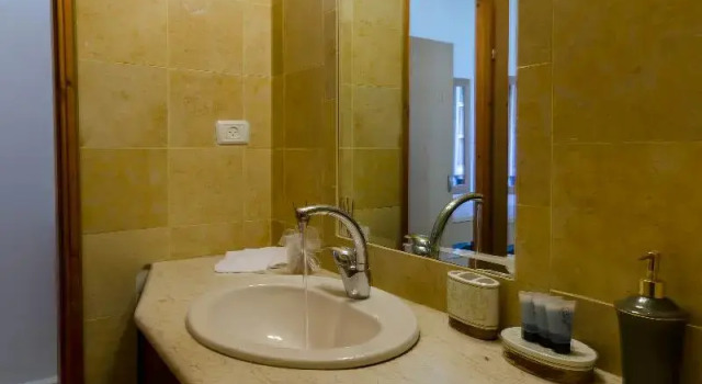 Двухместный номер Standard с балконом Jerusalem Garden Home