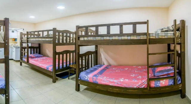 Hostel on the opposite of House of Justice, Забронировать Хостел Тбилиси Регион Тбилиси, рядом с Тбилисский театр оперы и балета