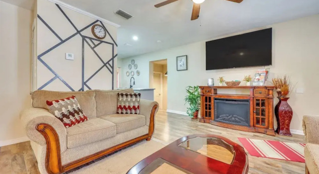 Коттедж 2 Mi to Dtwn: Home w/ Game Room in St Augustine!