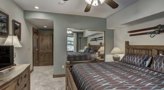 2br- Arrowhead Village- Great Location And Gorgeous  2 Bedroom Condo by RedAwning