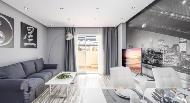Trendy Apt. Puerto Banús (Free Parking & Pool) - RDR208
