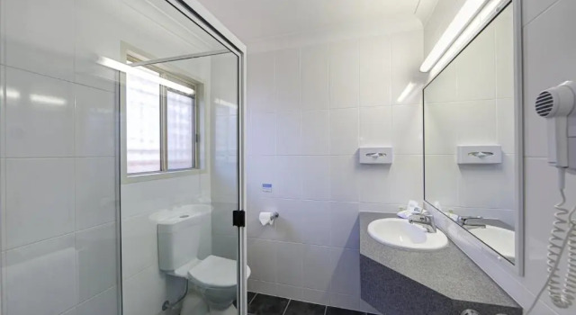 Четырёхместный номер Executive Sugar Country Motor Inn
