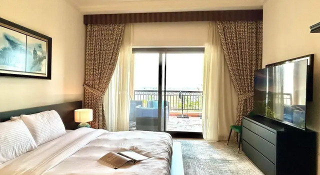 Spacious 2BR in Palm Jumeirah