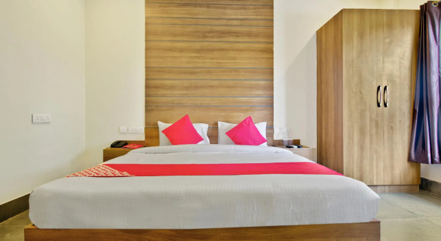 OYO Flagship 30179 Blessings Residency, Rezervovat Hotel Rājpur Uttarakhand