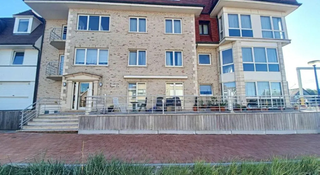 Апартаменты Nieuwpoort 300 m van zee appartement 2 slaapkamers