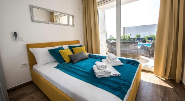 Awesome Home in Novalja With Wifi, 4 Bedrooms and Outdoor Swimming Pool