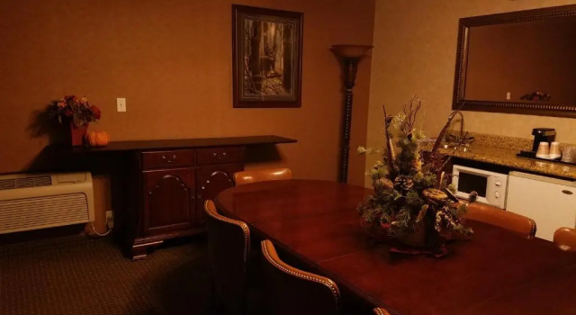Семейный люкс Rushmore Express & Suites