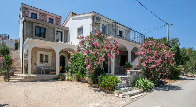 Amazing Home in Klek With Wifi and 2 Bedrooms, Забронировать Отель Отели Джизан 3 звезды, 3*
