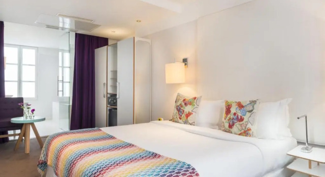 Трёхместный полулюкс Hotel Le Placide Saint-Germain Des Prés