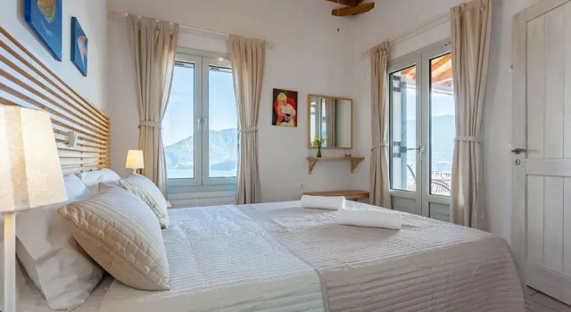 Люкс Thea Home Hotel by Booking Kottas