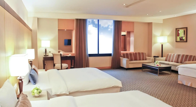 Queena Plaza Hotel, Buchen Sie Hotel Hotels in Tainan mit Frühstück, Frühstück