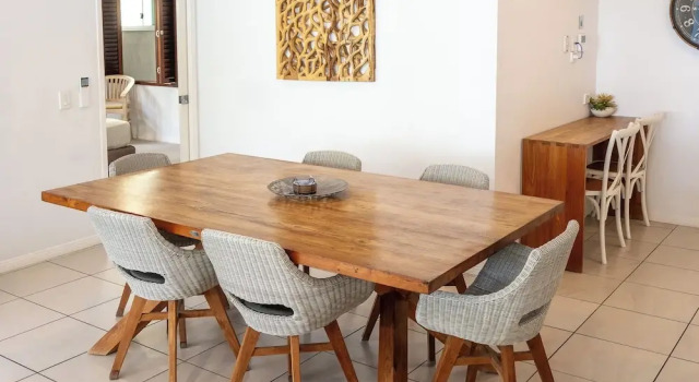 Апартаменты с 3 комнатами с балконом Waters Edge Apartment Cairns