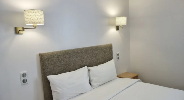 Номер Comfort Hôtel Henri IV