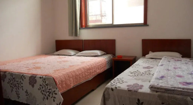 Bei Dai He Jing Hua Hostel, Book Hostel Qinhuangdao Hebei
