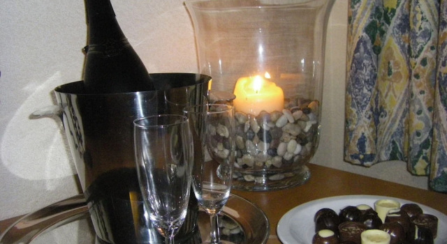 Номер Economy The Waldorf Hotel