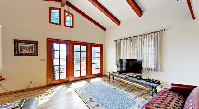 La Conchita Beach 3 Bedrooms 2 Bathrooms Home