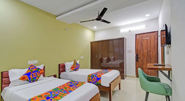 Номер Standard FabHotel Dolce Vita Grand- Nr Yashoda Hospitals Hitech City