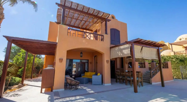 Charming Lagoon Villa with pool Egyptian Style -Sabina 117, Prenota Villa Ville a Hurghada, Villa