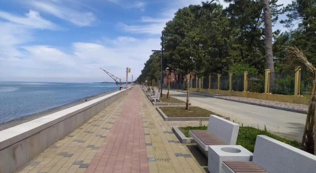 Апартаменты Seaside Apartment