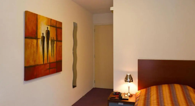 Номер Standard Parkhotel Hugo de Vries