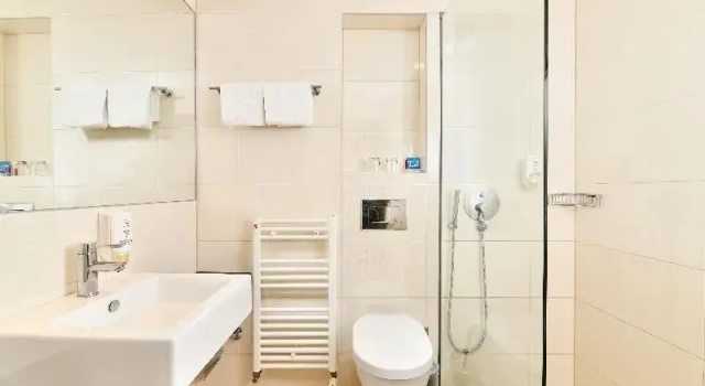 Двухместный номер Superior с балконом и с видом на море Hotel Mediteran Plava Laguna