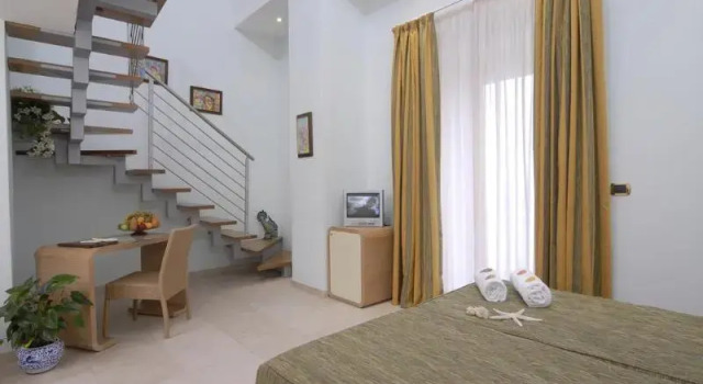 Двухместный номер Deluxe с видом на море Hotel Villa Carolina