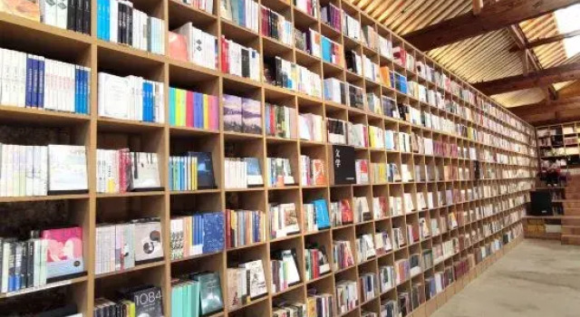 Jianchuan Liuxi Homestay, Prenota Hotel Hotel a Dali con parcheggio, Parcheggio