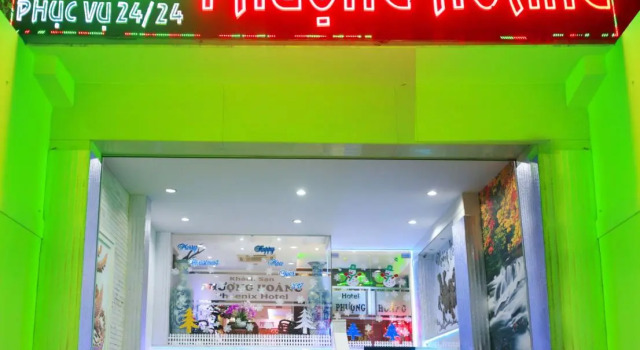Phuong Hoang Hotel, Забронировать Отель Отели Хошимина с парковкой, рядом с Vinh Nghiem Pagoda, Парковка
