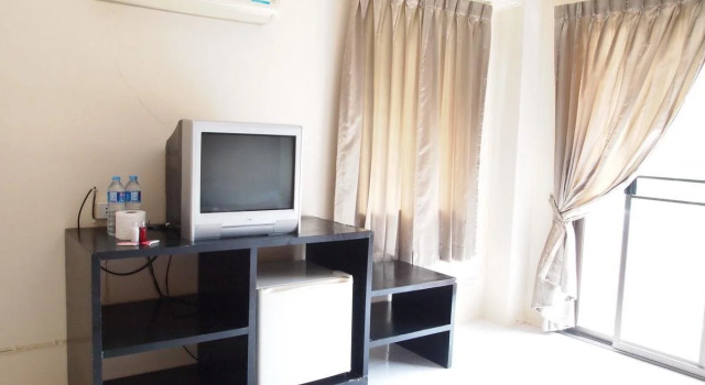 Chaweng Place Samui, Забронировать Отель Отели Чавенг с завтраком, рядом с Театр Самуи, Чавенг, Завтраки