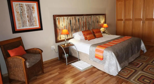 Люкс с видом на горы Country Park Guest House - Muldersdrift
