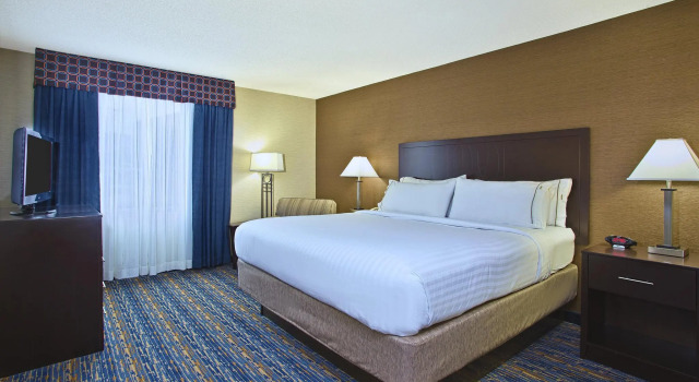 Номер Standard Holiday Inn Express and Suites Pittsburgh West Mifflin by IHG