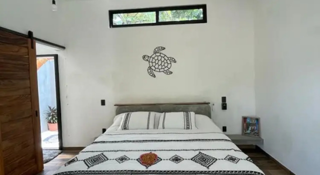 Flakos Hostel