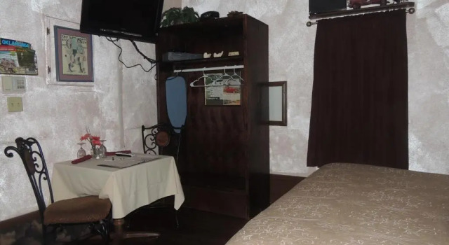 Номер Deluxe The Whispering Pines Inn