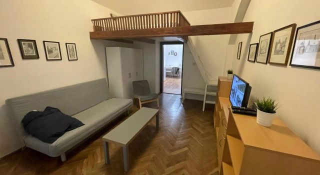 Apartment Jackie, Rezervovat Apartmán Hotely v Praha s parkováním, poblíž Petřínský kopec, Parkování