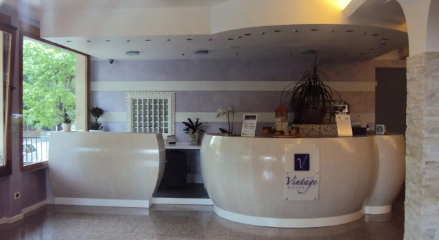 Vintage Hotel