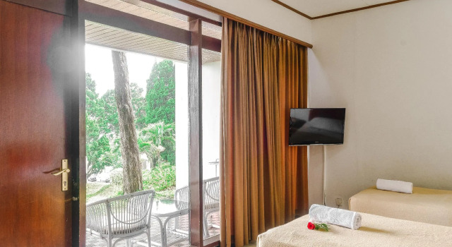 Camera Superior Hotel Amanda Hills Bandungan