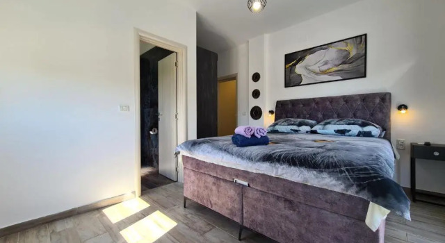 House Plavi 2130