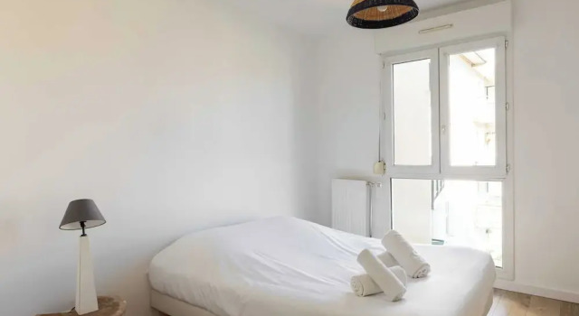 Dify Bourbonnais - Quartier Vaise, Rezerwuj Apartament Hotele w Rhône z parkingiem, Parking