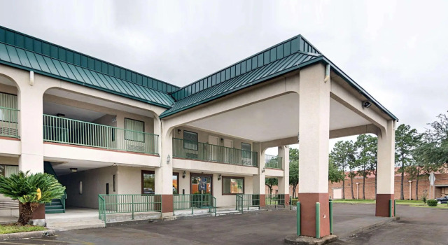 Номер Standard Rodeway Inn & Suites Highway 290 Northwest