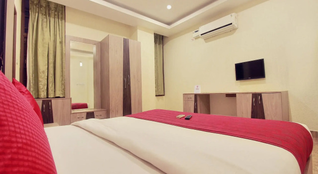 OYO 10222 Hotel Anbu Park