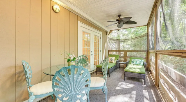 Апартаменты Fernandina Beach Condo w/ Pool + Path to Beach!